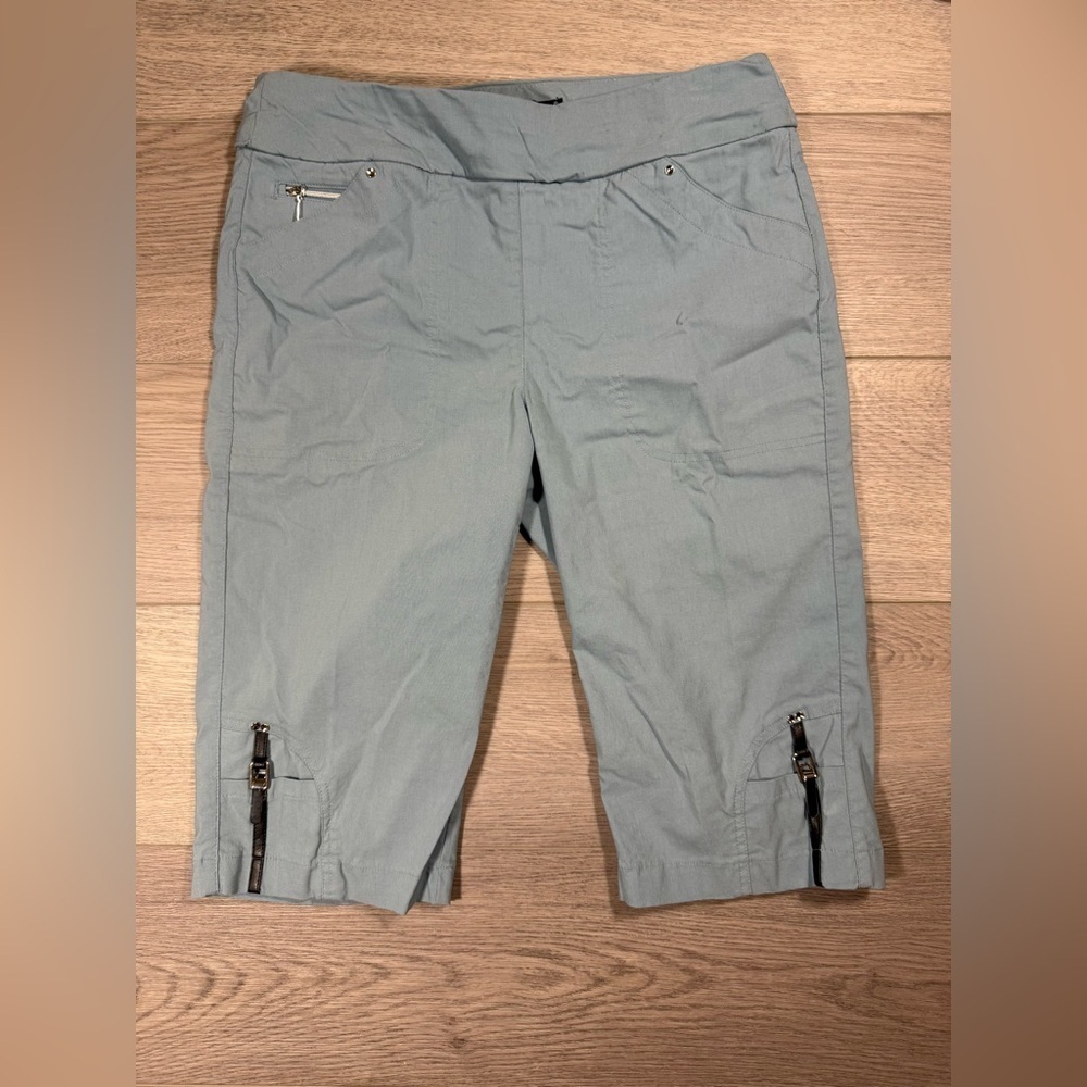 Jamie Sadock Bali Skinnylicious Women's Pull on Stretch 24" Golf Knee Shorts